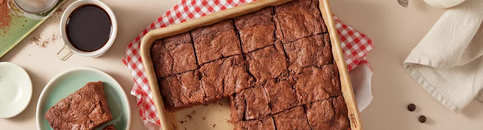 Pittige gemberbrownies met stukjes pure chocolade