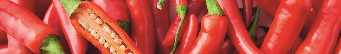 Rode pepers van PLUS.