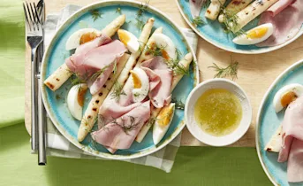 BBQ-asperges met ham, ei en dilleboter