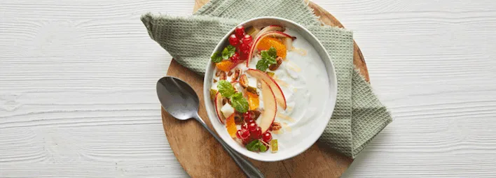 Yoghurt bowl met fruit