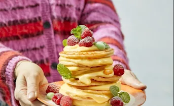 Pancakes met vanilleroom en frambozen