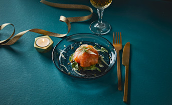 Carpacciobonbon van zalm met avocado