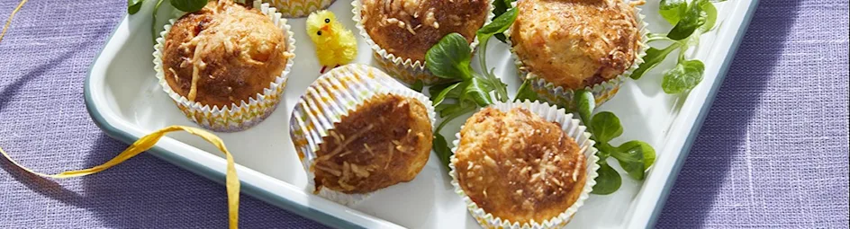 Hartige muffins met paprika en salami