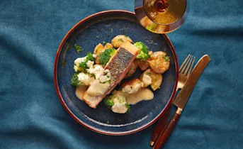 Zalmfilet met wittewijnsaus