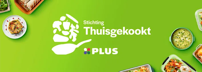 Logo van PLUS en Thuisgekookt.