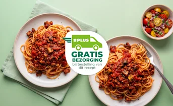 Pasta met vega gehakt en champignons in tomatensaus