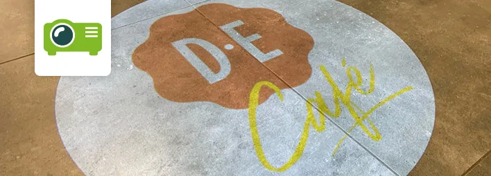 plus retail media Vloerprojectie