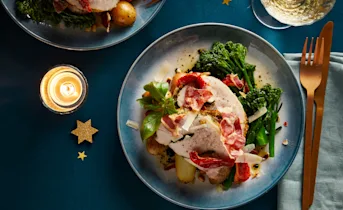 Pestorollade met krokante coppa en bimi