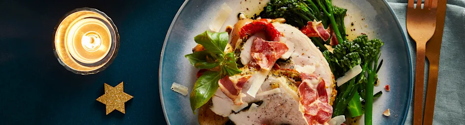 Pestorollade met krokante coppa en bimi