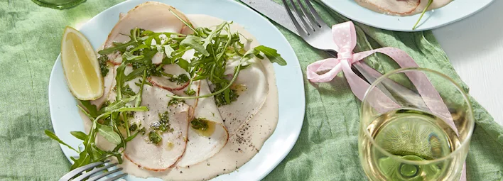 Vitello tonnato met rucolasalsa