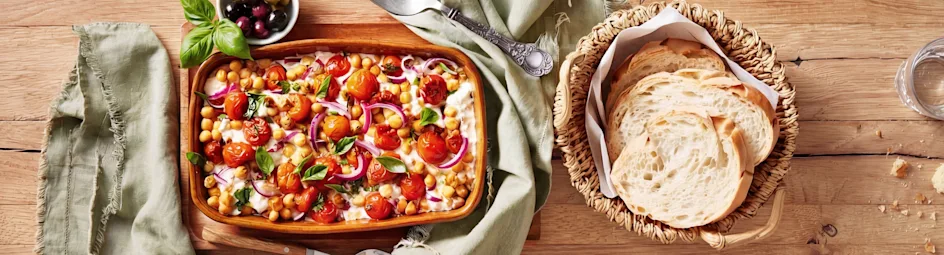 Geroosterde feta en kikkererwten uit de oven