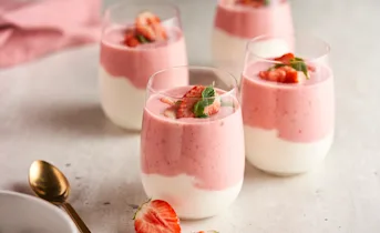 Aardbeien Romanoff met sinaasappel