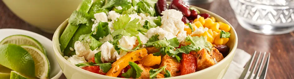Fajita bowls met Mexicaanse kip en feta