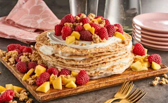 Pannenkoekentaart met perzik en cruesli