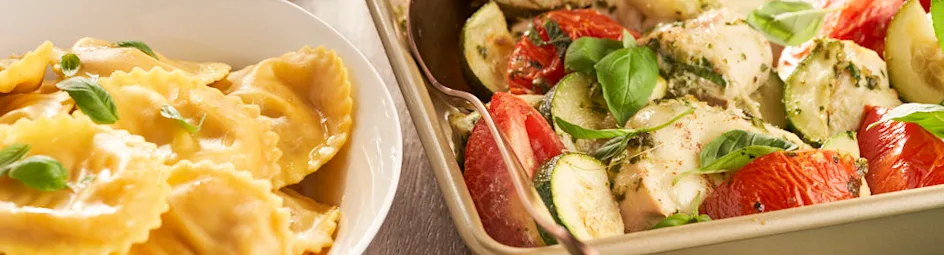 Gevulde pasta met geroosterde tomaten, kip en mozzarella