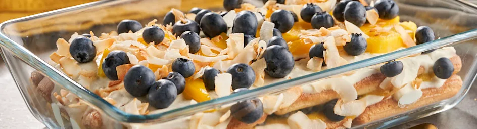 Mangotiramisu met blauwe bessen