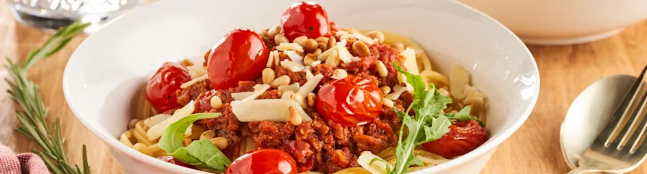Vegetarische spaghetti bolognese met rozemarijn