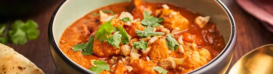 Butter chicken met bloemkool en cashewnoten