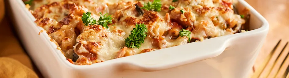 Pastaschotel uit de oven met tonijn