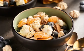 Eton mess met mandarijnen en speculaas