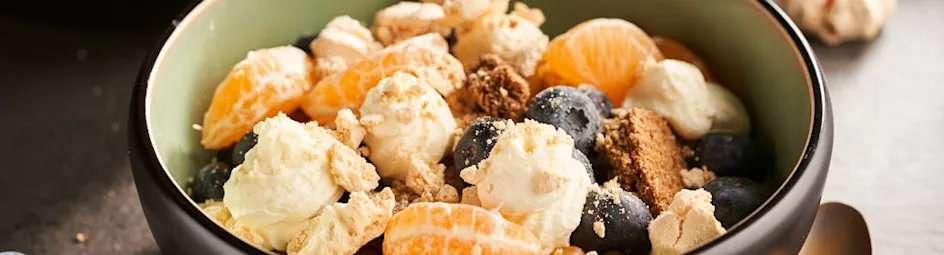 Eton mess met mandarijnen en speculaas