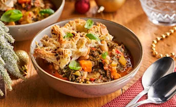 Ribollita maaltijdsoep met krokante topping