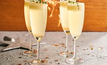 Cavacocktail met peer en tijm