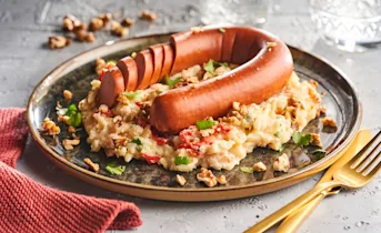 Bloemkoolstamppot met geroosterde paprika en rookworst