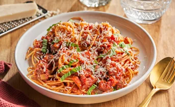 Spaghetti met Italiaanse ragu