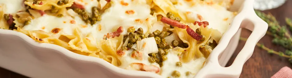 Ovenpasta met witlof, spekjes en mozzarella