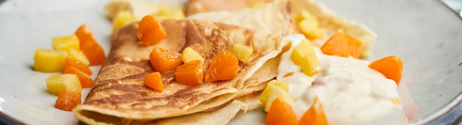 Crêpes met mandarijn, mango en kwark