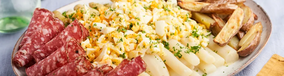 Asperges a la Flamande