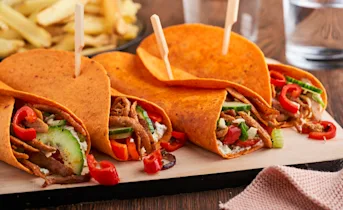 Groentewraps met vegetarische gyros en fetaspread