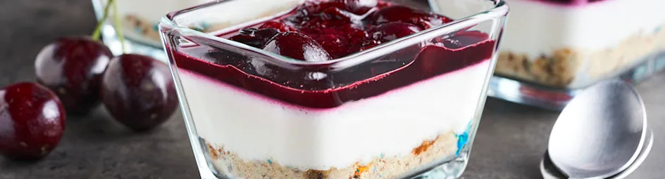 No-bake kersenkwarktaartjes