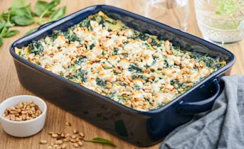 Vegetarische groentelasagne met spinazie en prei