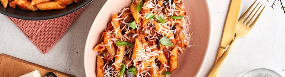 Auberginepasta met pecorinokaas