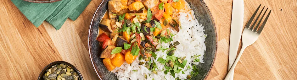 Vegetarische auberginecurry met pompoen