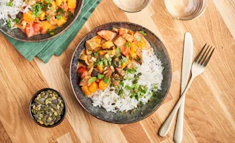 Vegetarische auberginecurry met pompoen