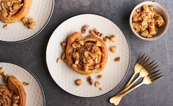 Sticky appel-kaneelbroodjes