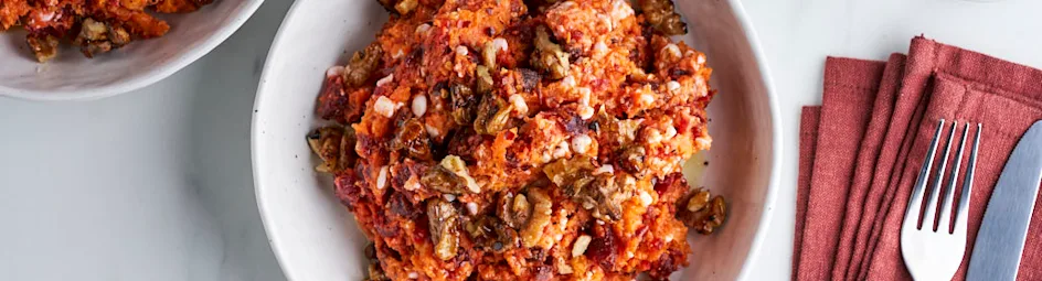 Zoete-aardappelstamppot met biet en cottage cheese