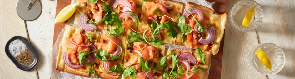 Flammkuchen met gerookte zalm
