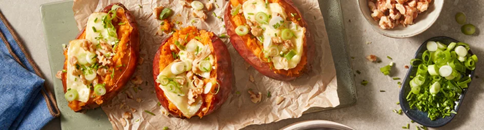 Zoete aardappel uit de oven met brie