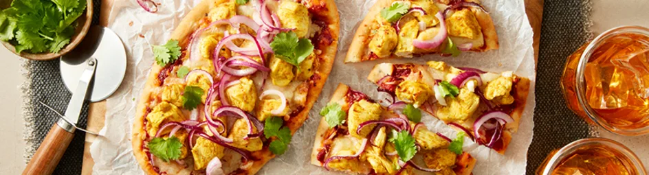 Kip tandoori naan pizza
