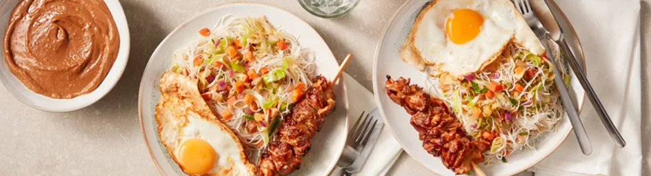 Mihoen goreng met kipsate