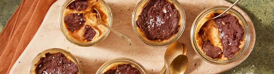 Pindakaasmousse met chocolade