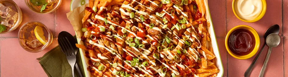 Loaded fries van zoete aardappel uit de airfryer