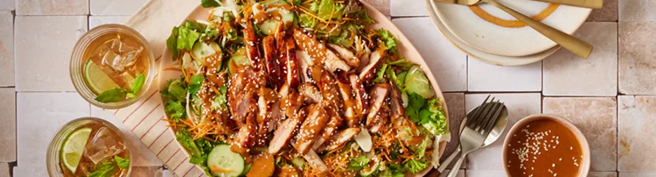 Kipsaté salade