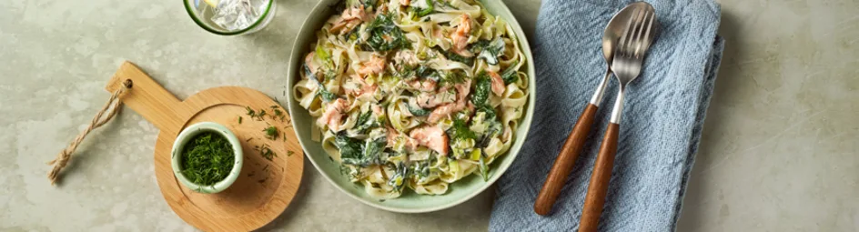 Tagliatelle met zalm en spinazie