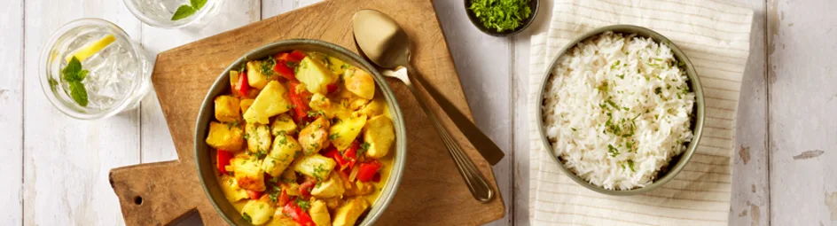 Kip kerrie met ananas