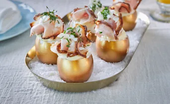 Gouden eieren met truffelrollade
